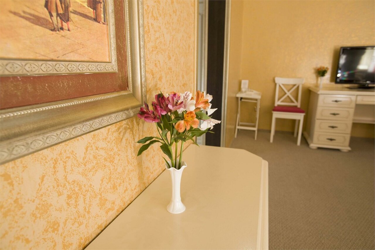 Гостиница Шато Омск-177