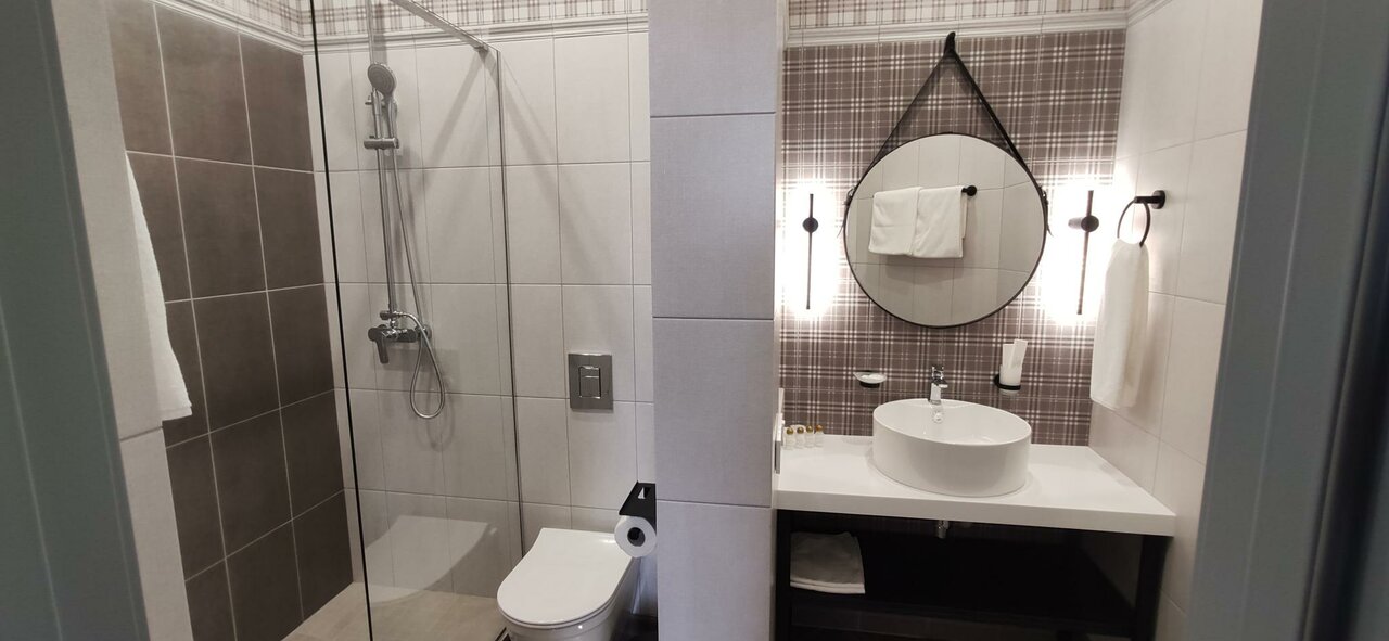 Гостиница Шато Омск-171