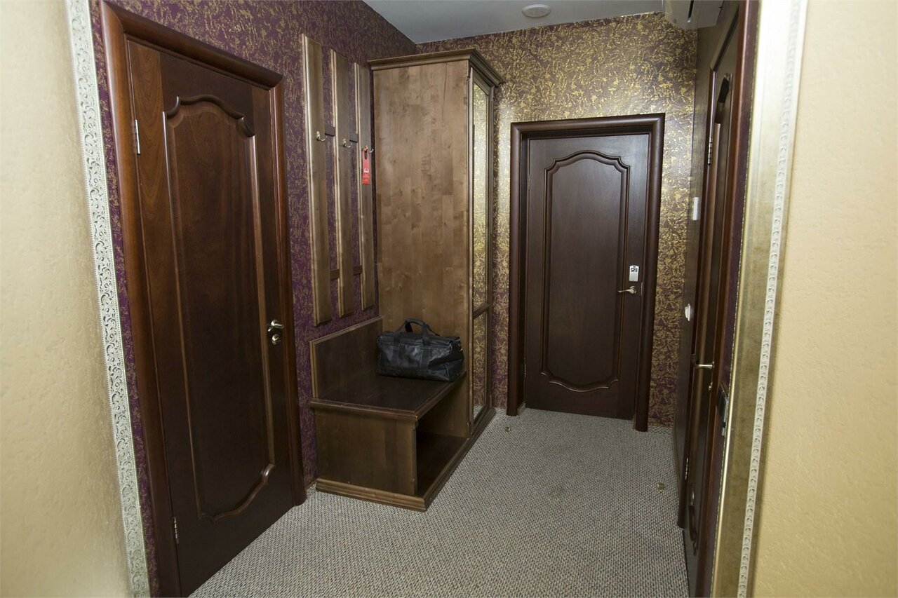 Гостиница Шато Омск-243