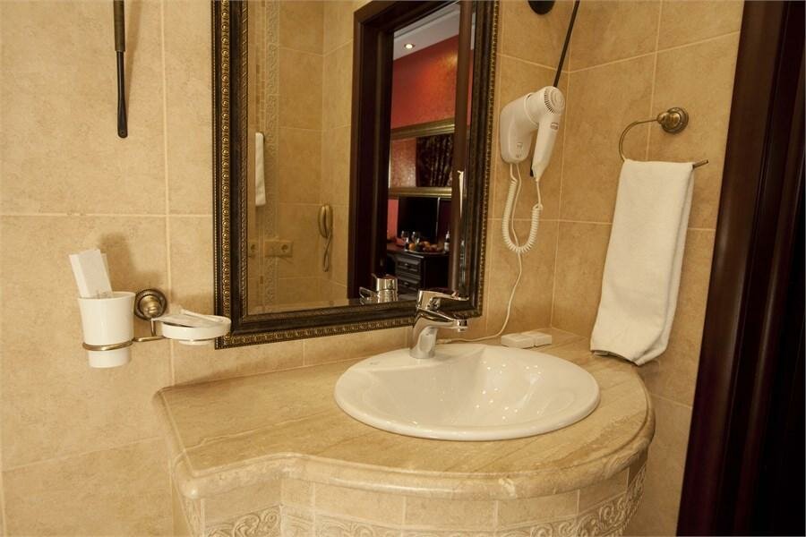 Гостиница Шато Омск-178