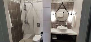 Гостиница Шато Омск Улучшенный люкс-13