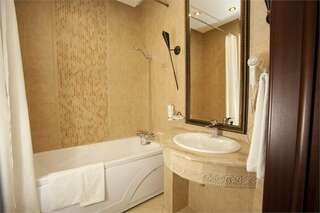 Гостиница Шато Омск Двухместный номер с 1 кроватью-5