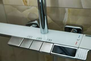 Гостиница Шато Омск Улучшенный двухместный номер с 1 кроватью-8