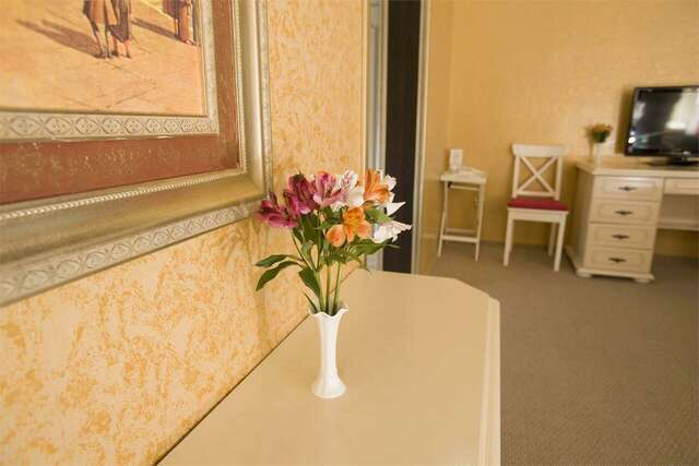 Гостиница Шато Омск-176