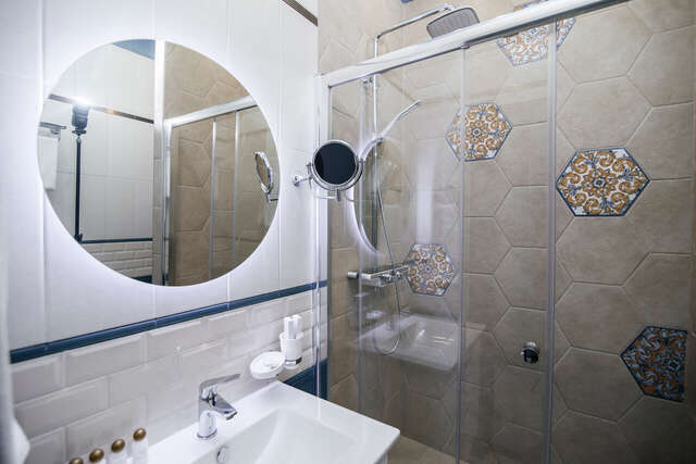 Гостиница Шато Омск-17